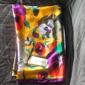 Kenzo silk scarf NWT